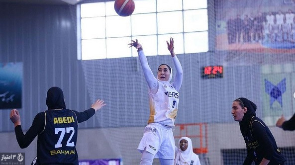 پیروزی گاز و نیشابور در لیگ بسکتبال زنان
