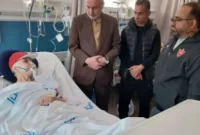 مدیرعامل و نمایندگان بازیکنان پرسپولیس بر بالین هوادار بانو
